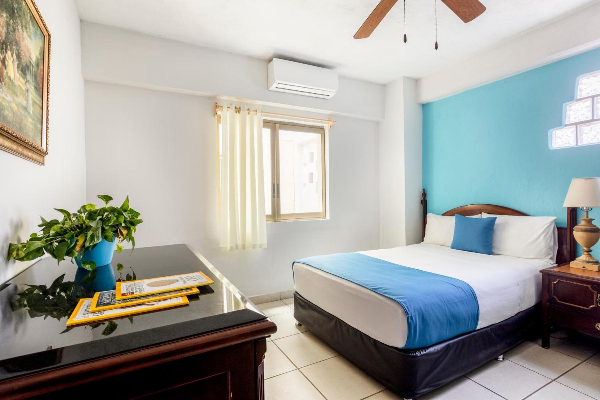 Hotel Pueblito Vallarta 巴亞爾塔港 外观 照片